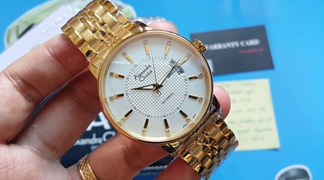 Đồng hồ Alexandre Christie của nước nào?