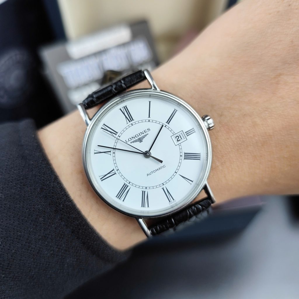 Đồng hồ Longines Presence Automatic Roman dây da cá sấu