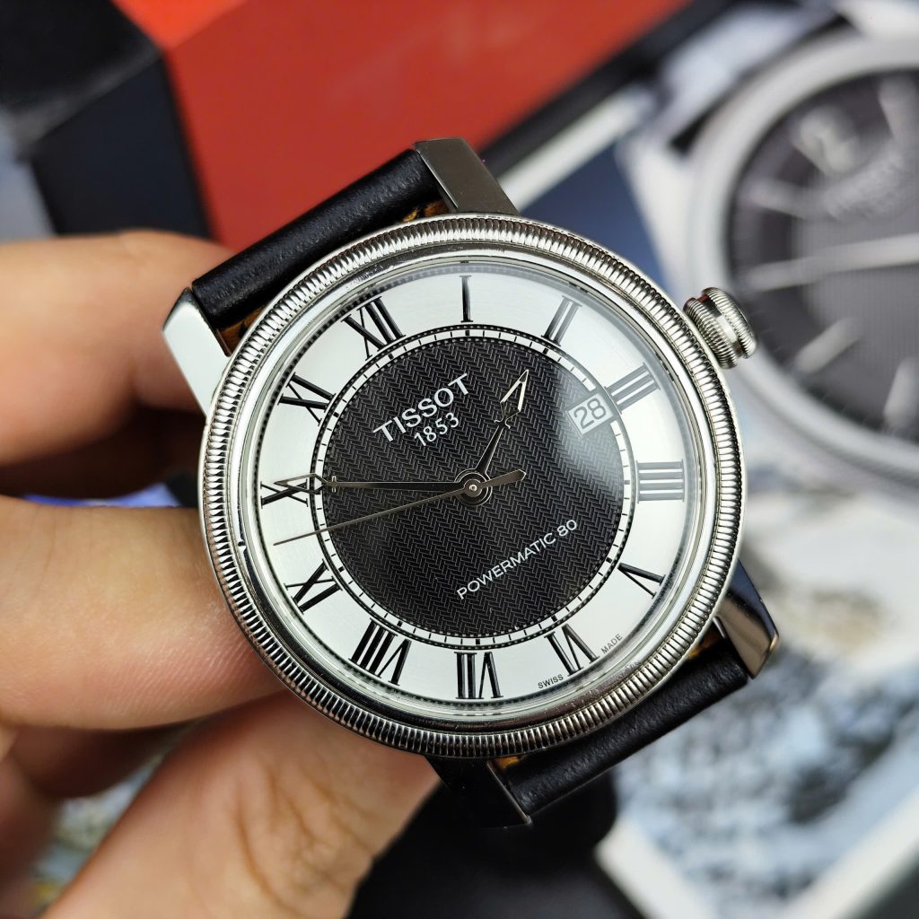 Thiết kế tinh tế, thanh lịch, phù hợp mọi dịp