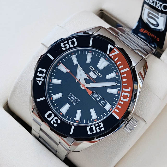 Đồng hồ Seiko 5 (Seiko 5 Sports) có giá phổ biến từ 4 - 13 triệu đồng